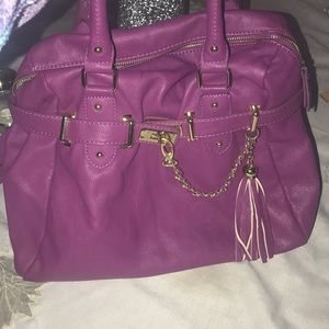 Adorable purse 👛 with strap